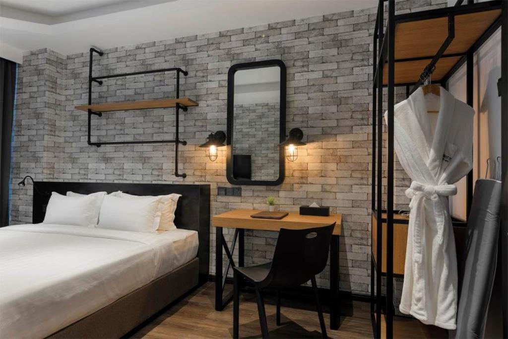 Exclusive Business Suite @ M Summit 191 George Town Buitenkant foto